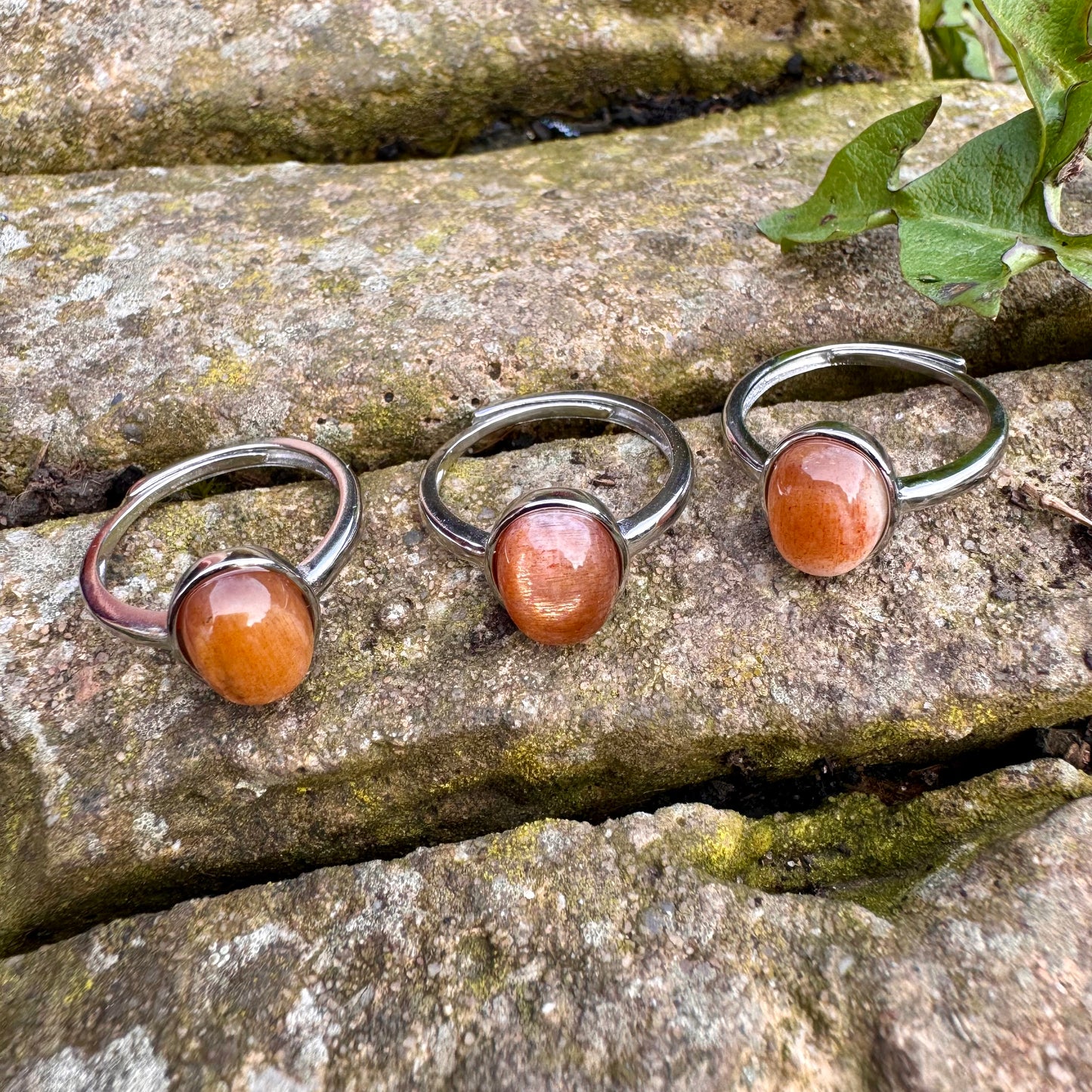 Flashy Sunstone White Copper Ring