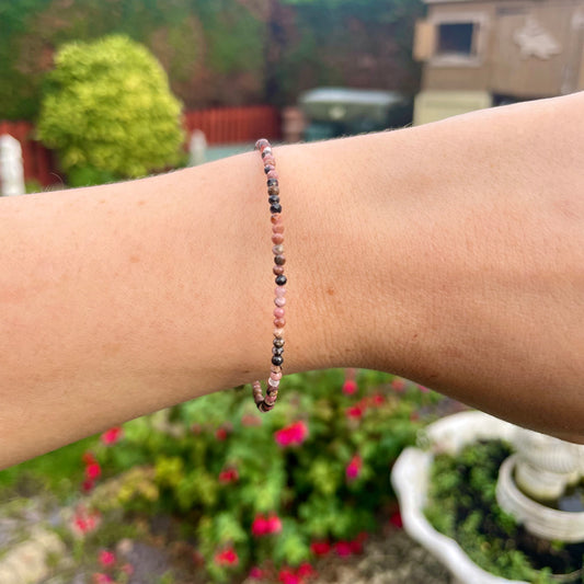 Rhodonite Minimalist Bracelet 🩷🖤