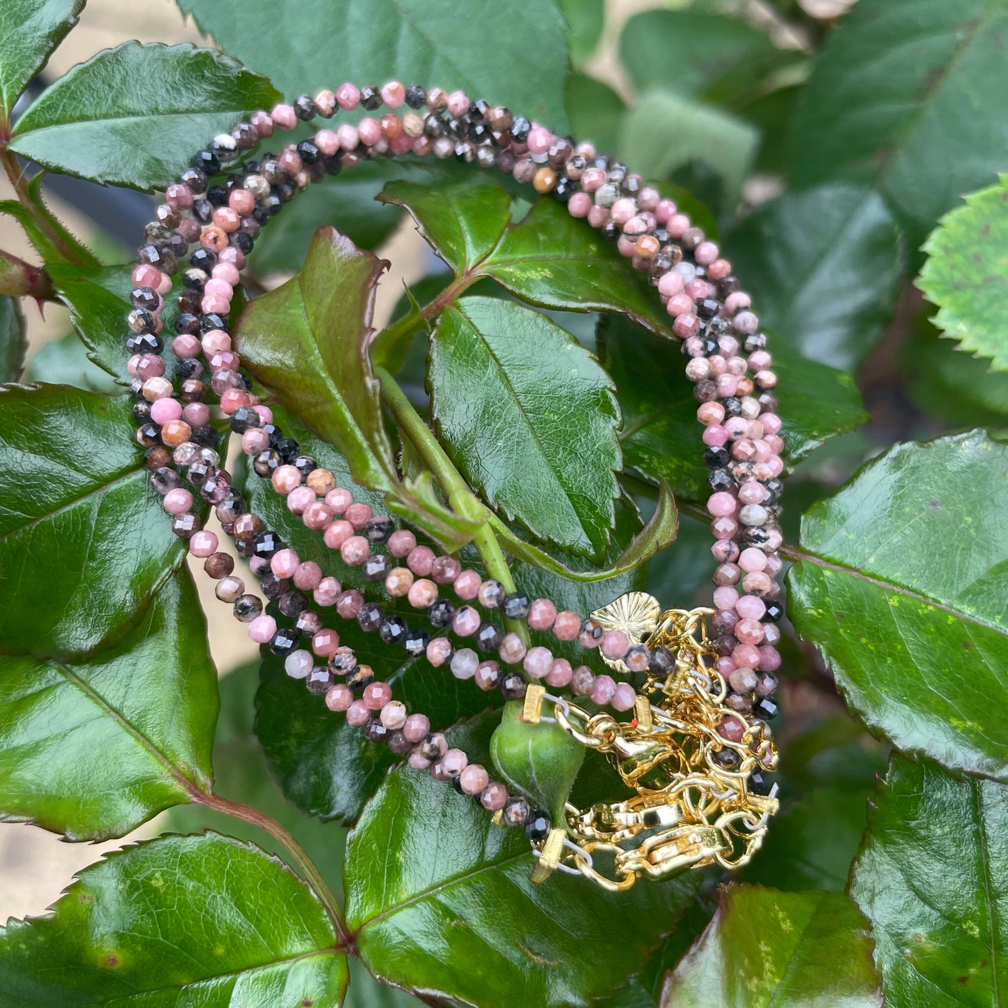 Rhodonite Minimalist Bracelet 🩷🖤