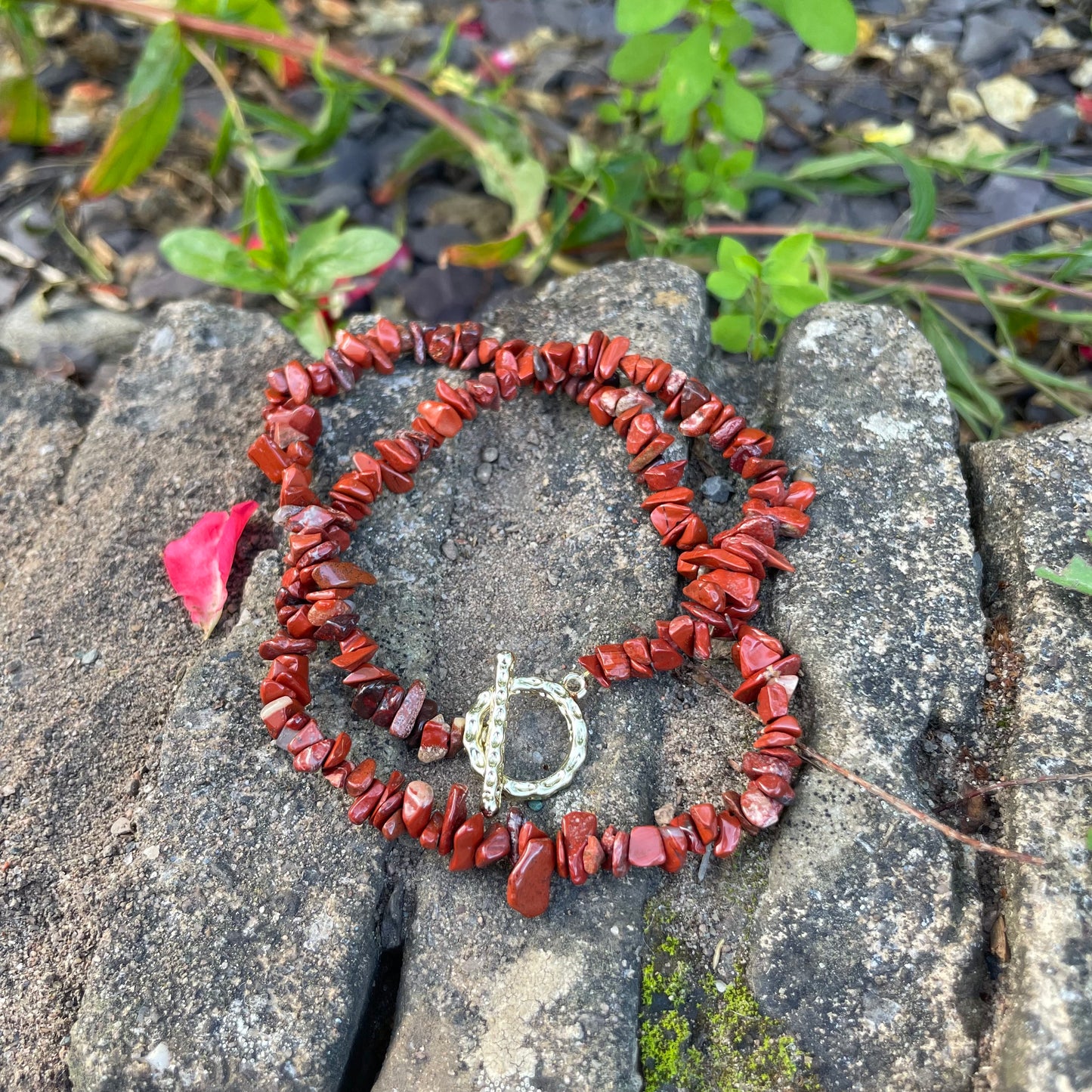 Red Jasper Chip Choker Necklace