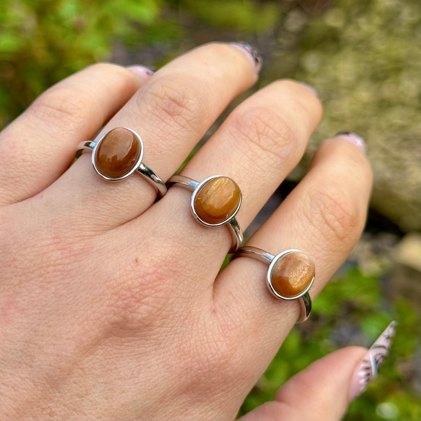 Flashy Sunstone White Copper Ring