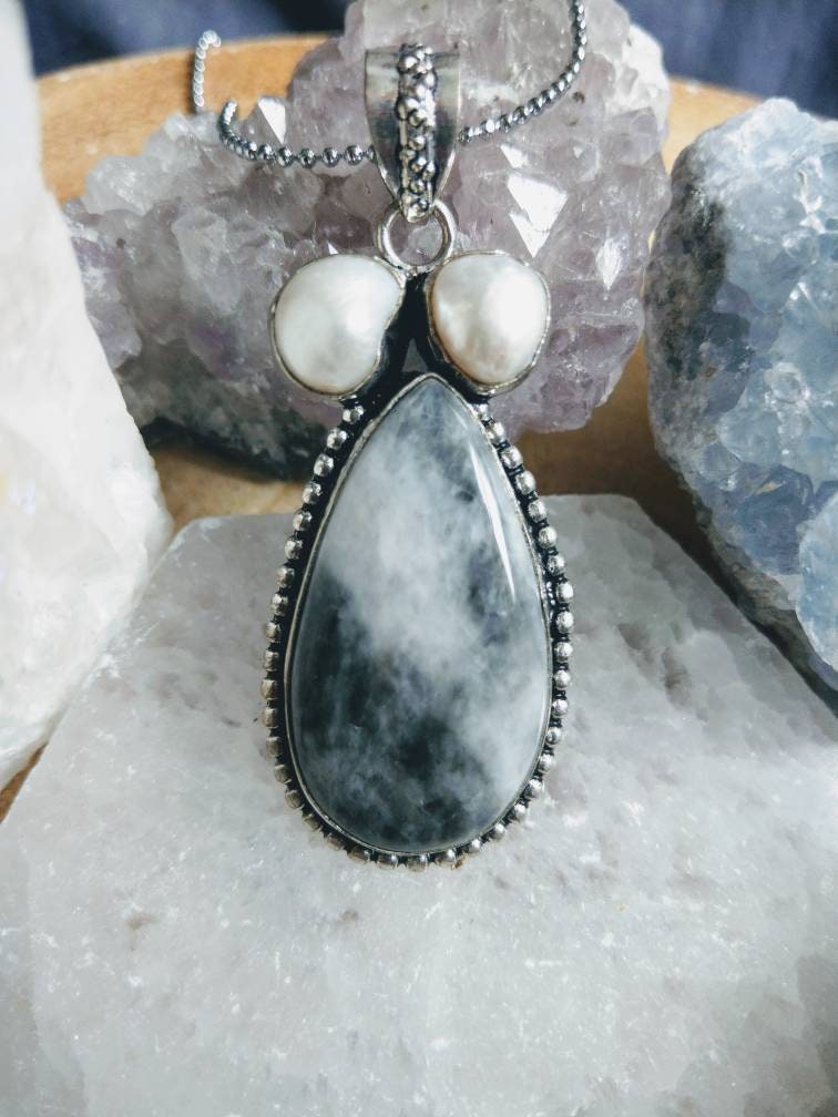 pearl and pinolith pendant necklace 925 silver crystal healing gift for her natural stone handmade jewellery witchy jewelry