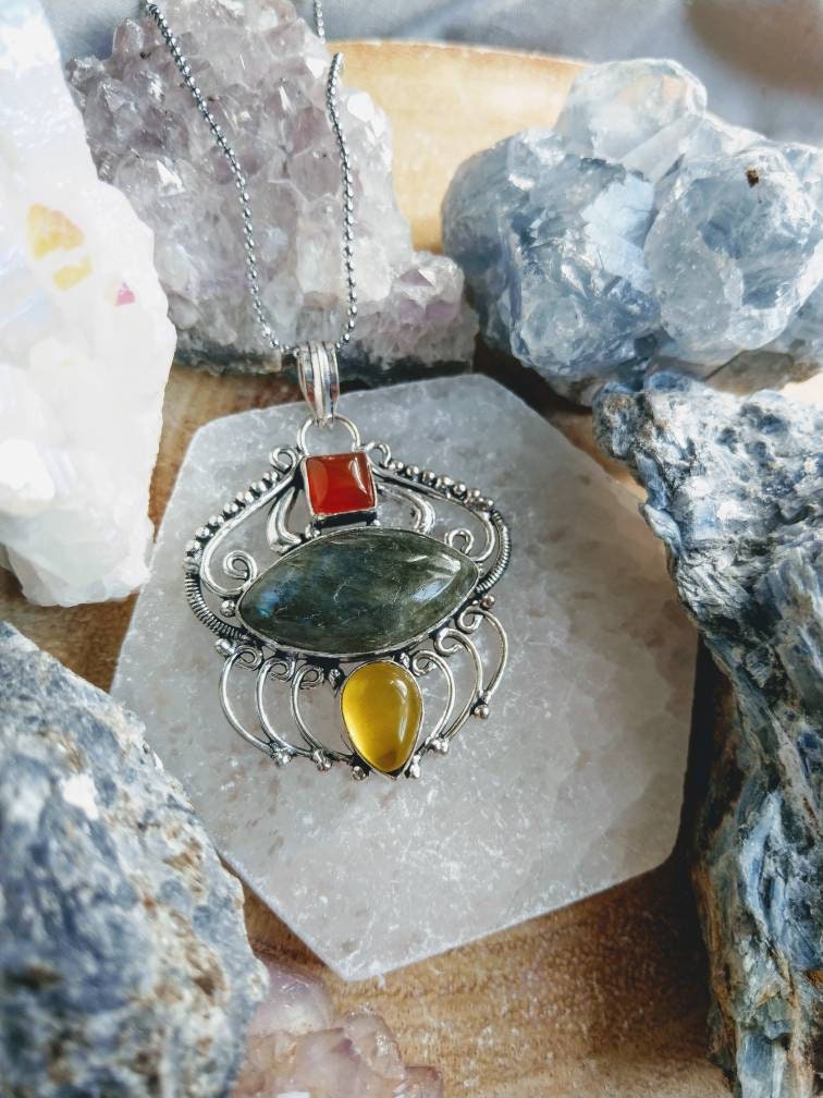 labradorite and agate in 925 silver pendant necklace crystal healing natural Stone witchy jewellery gift for her