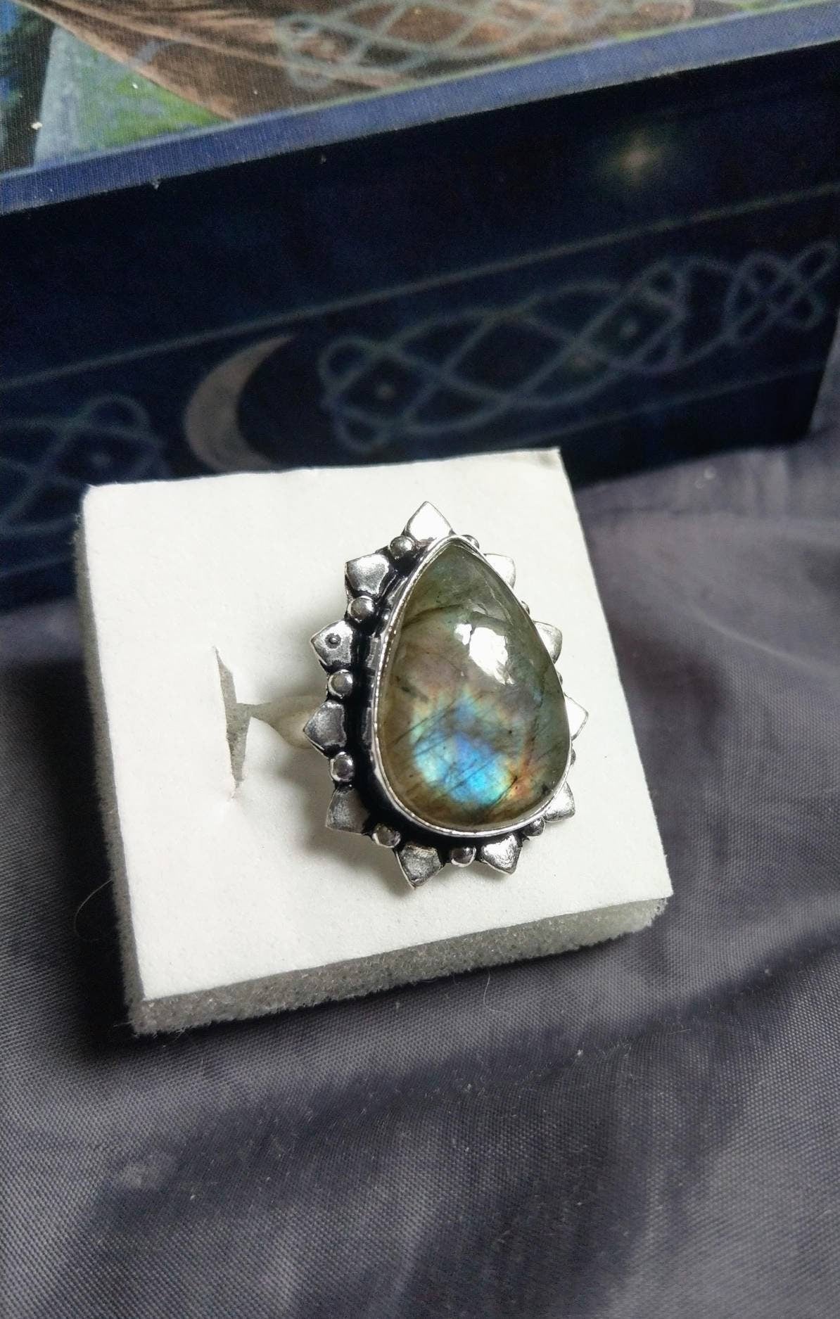 Labradorite ring 925 Silver size 9.5 crystal healing natural Stone witchy jewellery for him or her jewelry for men or women