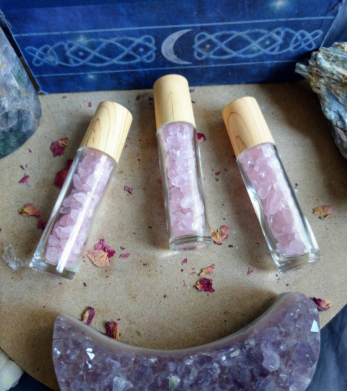 Rose quartz roller ball perfume bottle Crystal healing natural stone aromatherapy