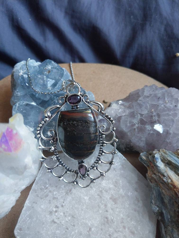 Tigers iron necklace with amethyst in 925 silver pendant crystal healing natural stone