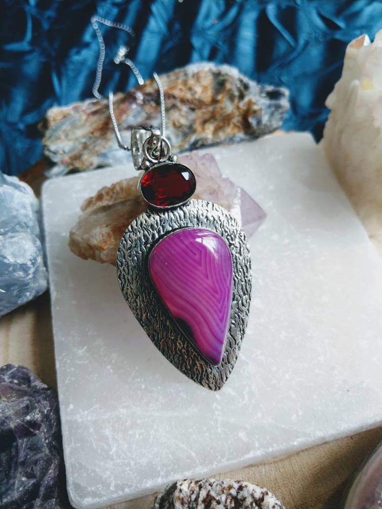 Botswana agate and red garnet pendant necklace 925 silver, crystal healing natural stone jewelry