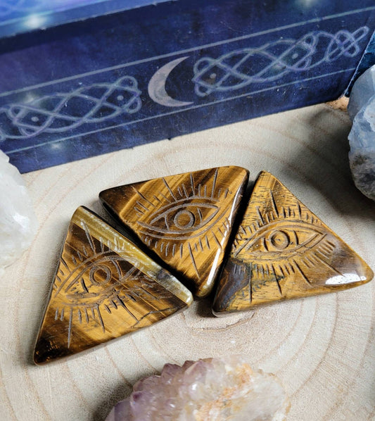 Tigers Eye evil eye triangle crystal healing natural stone  Meditation, Protection, Courage, Good Luck, Anxiety, Safe Travel