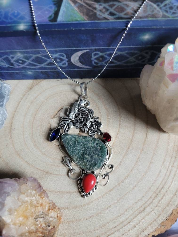 Fuchsite, red garnet , coral and topaz necklace in 925 silver pendant statement jewellery