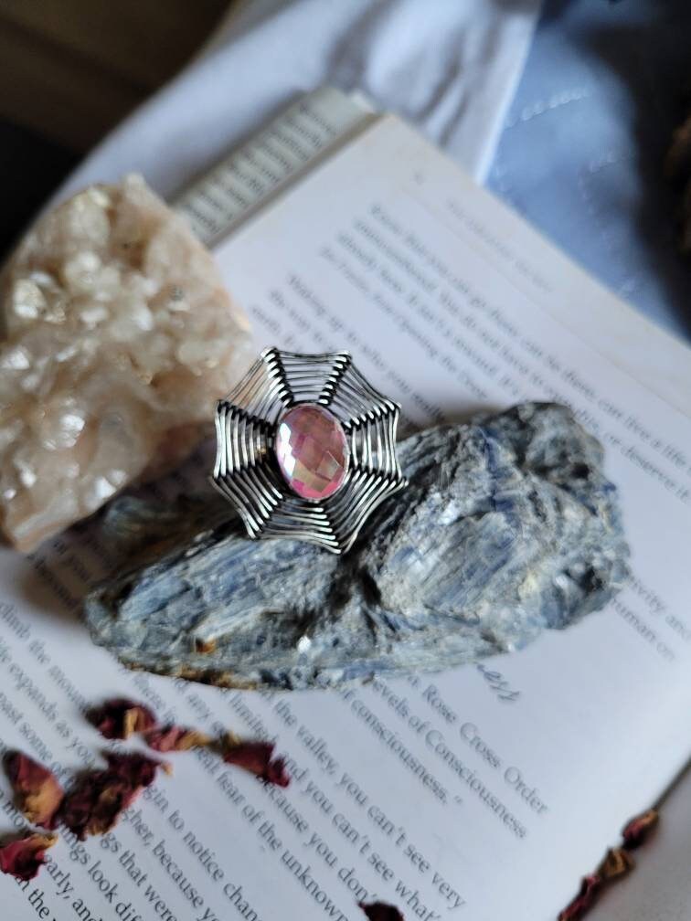 Pink mystic topaz ring in 925 silver crystal jewellery size 8.5/R spiders Web witchy statement ring