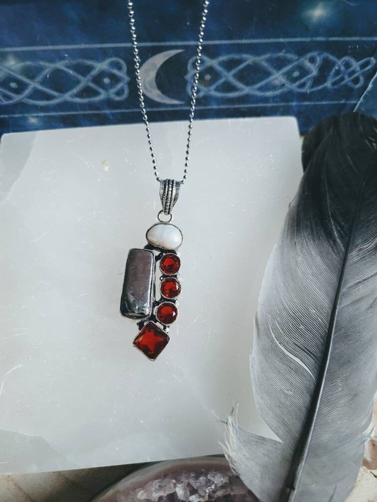 pearl and red garnet pendant necklace 925 silver crystal healing natural stone