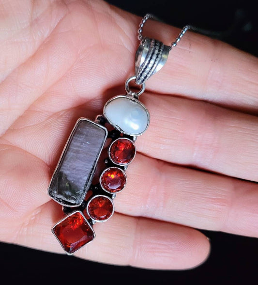 pearl and red garnet pendant necklace 925 silver crystal healing natural stone