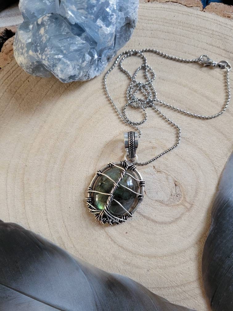 Labradorite wire wrapped necklace in 925 silver pendant natural stone crystal healing jewellery witchy jewelry