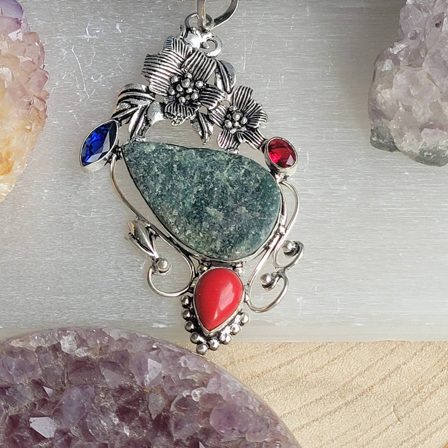 Fuchsite, red garnet , coral and topaz necklace in 925 silver pendant statement jewellery