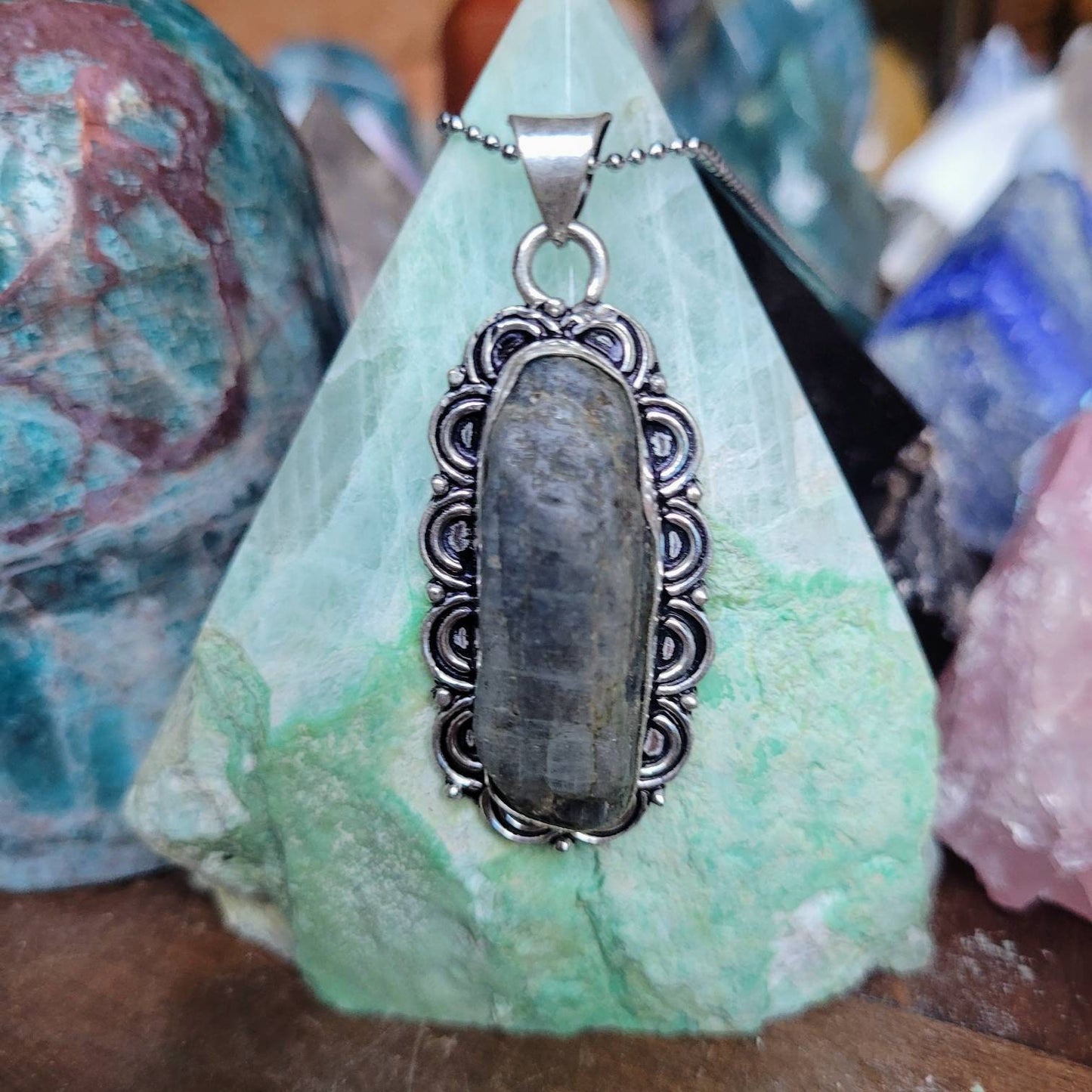 Kyanite necklace pendant 925 silver Crystal healing natural stone