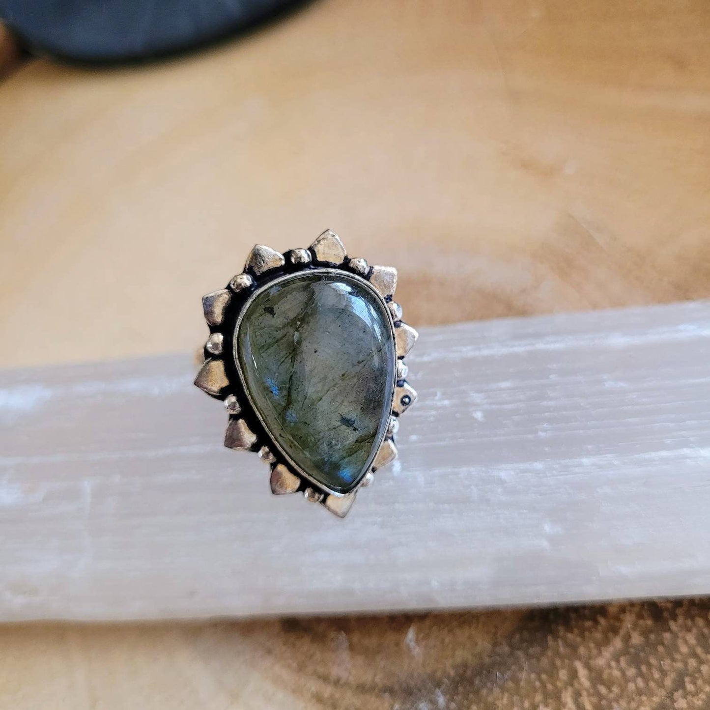 Labradorite ring 925 Silver size 9.5 crystal healing natural Stone witchy jewellery for him or her jewelry for men or women