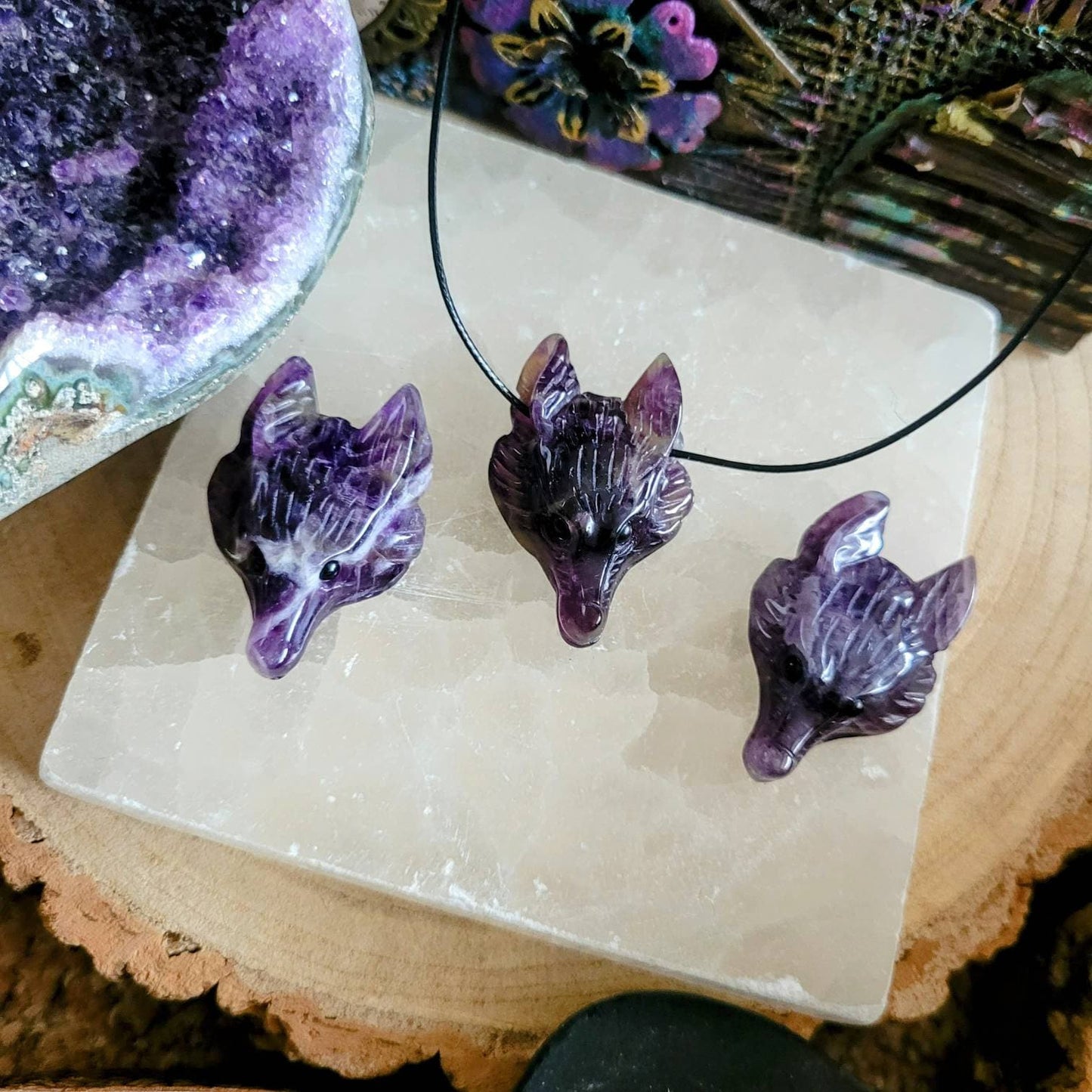 Amethyst necklace choker wolf head carved natural stone crystal healing third eye Chakra witchy jewellery for men or women