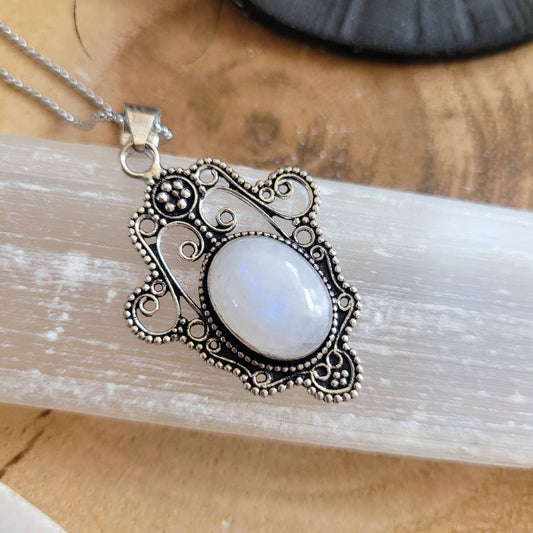 Rainbow Moonstone pendant necklace 925 silver natural stone healing crystal witchy jewellery gift for her gemstone jewelry for women