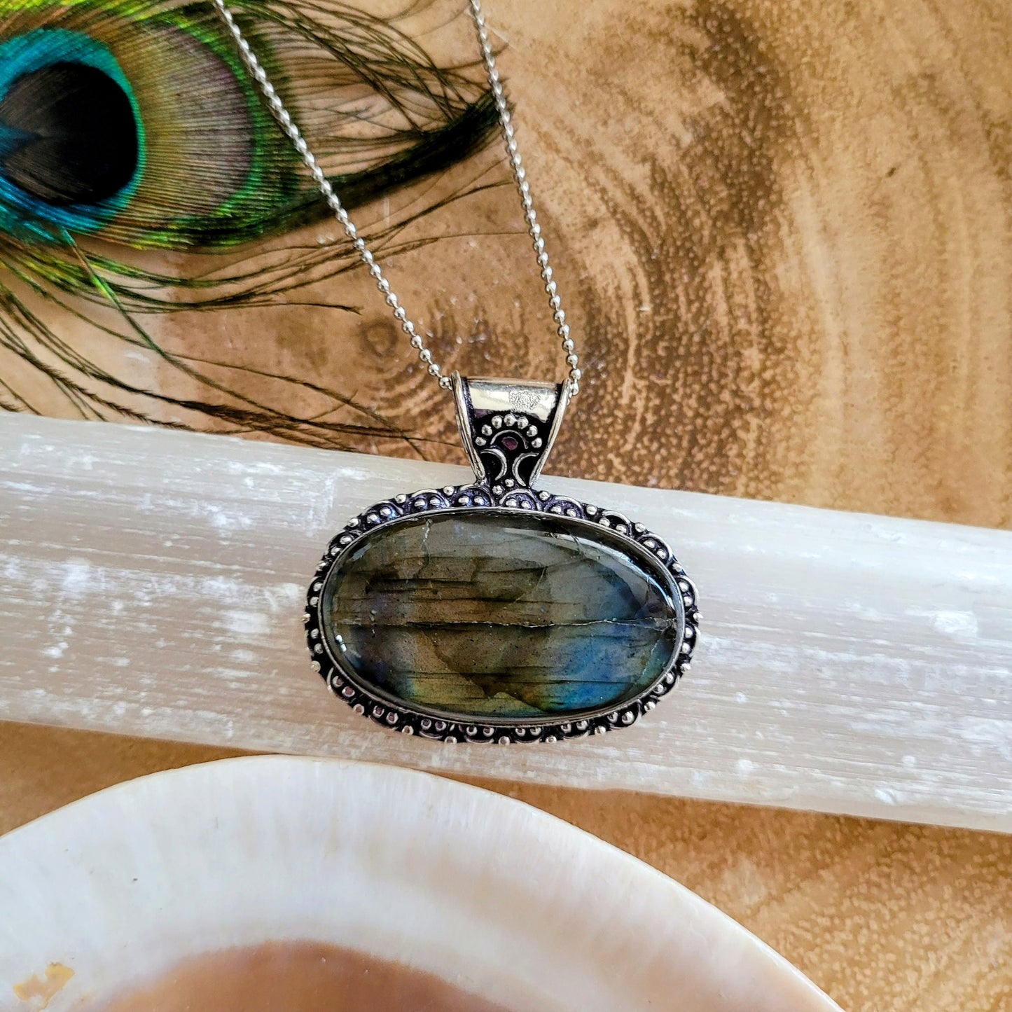 labradorite pendant in 925 silver natural stone crystal healing gemstone necklace jewellery witchy jewelry gift for her