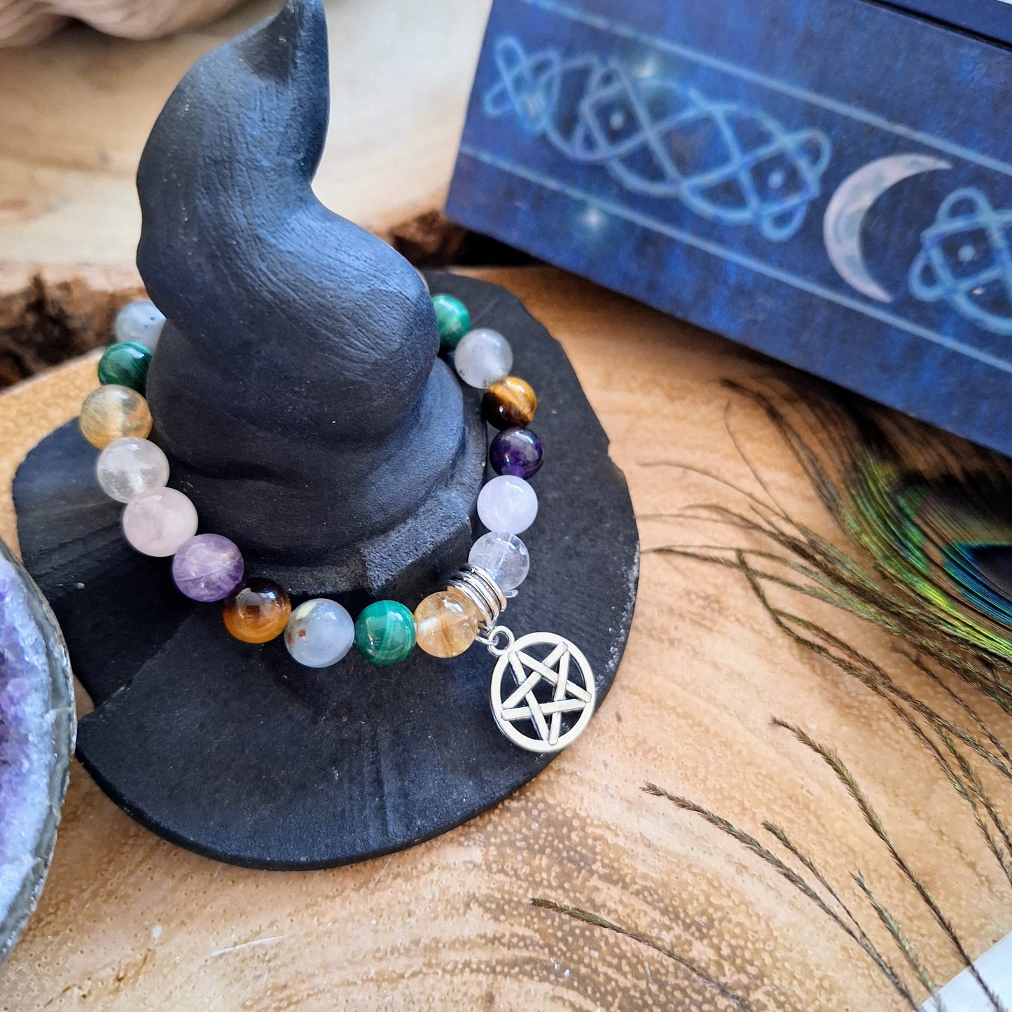 White Witch protection Bracelet with Bloodstone, Tigers Eye, Malachite, Citrine, Amethyst & Pentagram Charm crystal healing