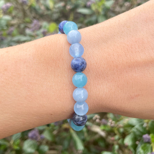 Throat Chakra Beaded Bracelet 🩵💙🤍