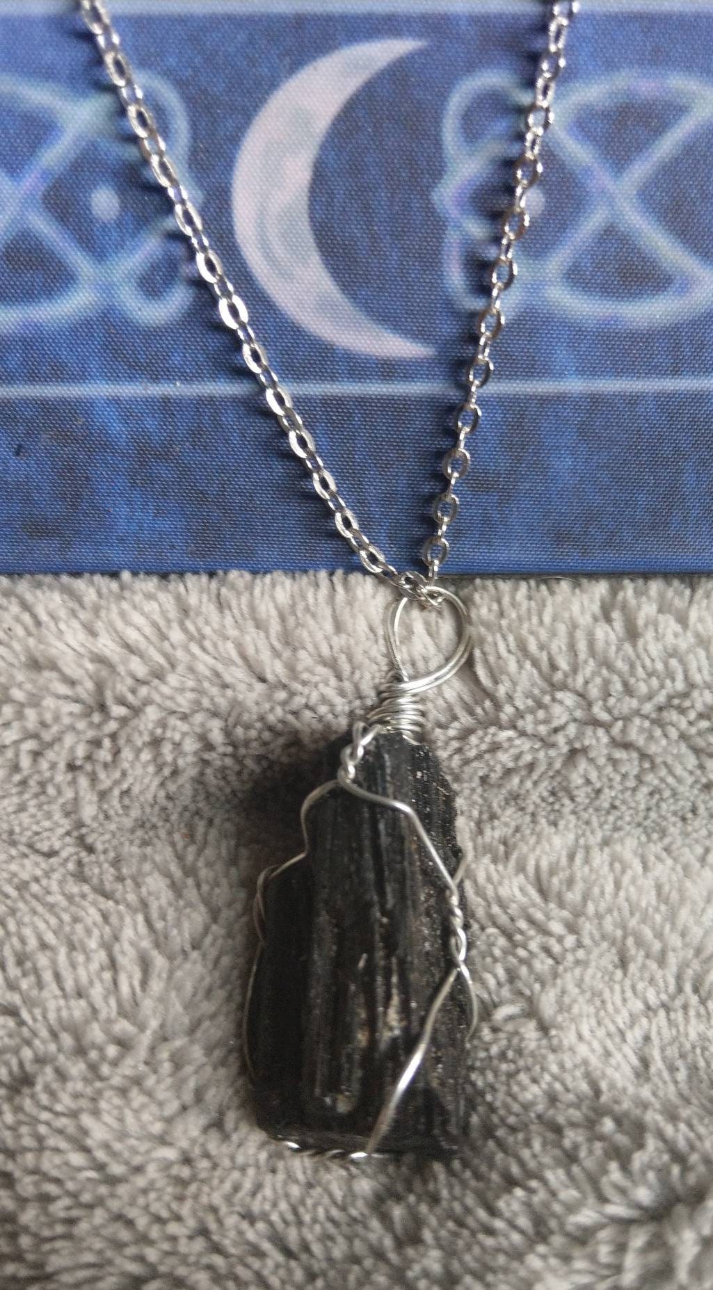 Raw Selenite Pendant Blade Natural Crystal Healing Gemstones with Black  Tourmaline Necklace with Metal Chain 18
